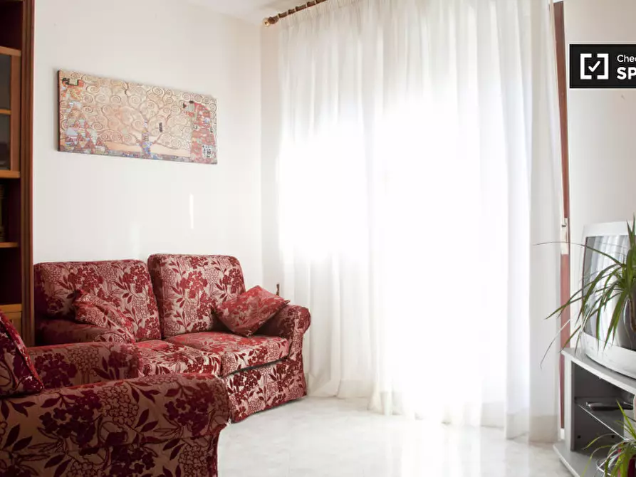 Immagine 14 di Camera condivisa in affitto  in Via Giulio Galli a Roma