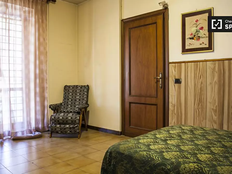 Immagine 2 di Camera condivisa in affitto  in Via Santa Domenica Talao a Roma