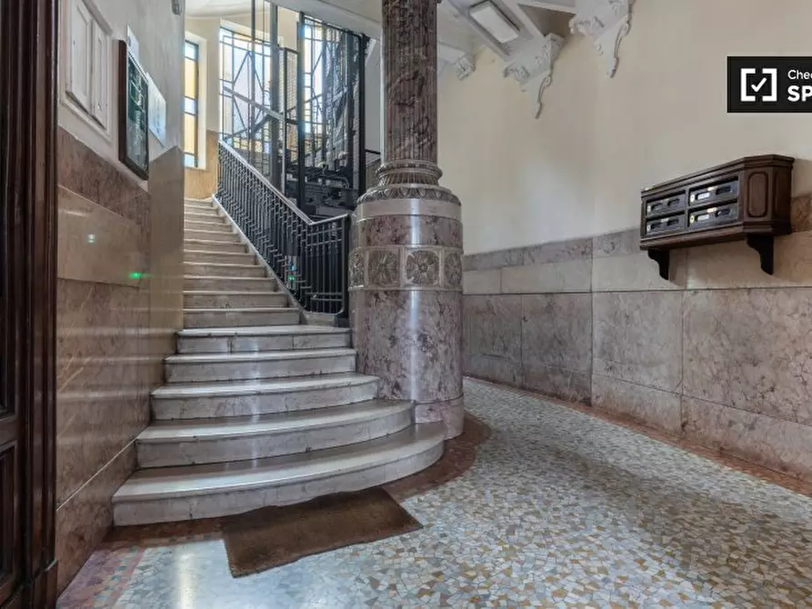 Immagine 14 di Camera condivisa in affitto  in Corso S. Maurizio a Torino