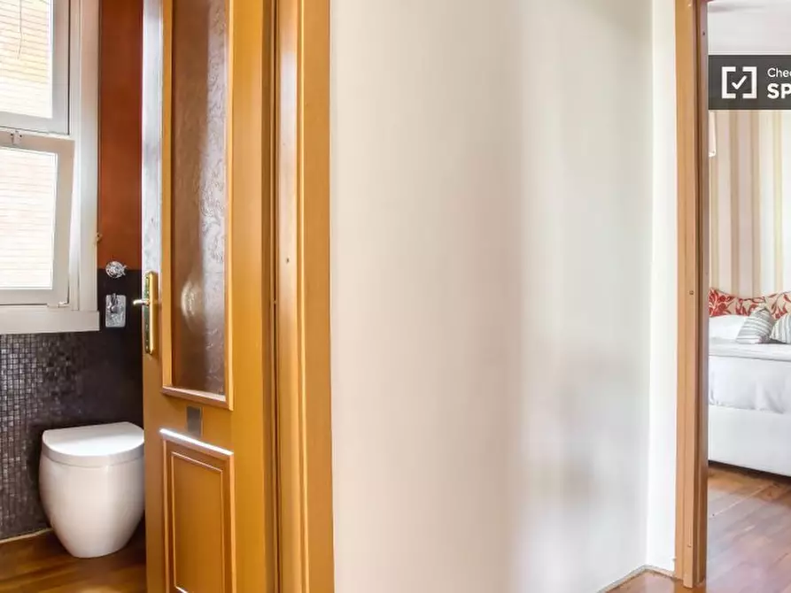 Immagine 16 di Appartamento in affitto  in Via Fratelli Rosselli a Milano