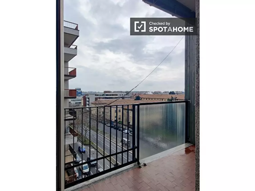 Immagine 6 di Appartamento in affitto  in Viale Ergisto Bezzi a Milano
