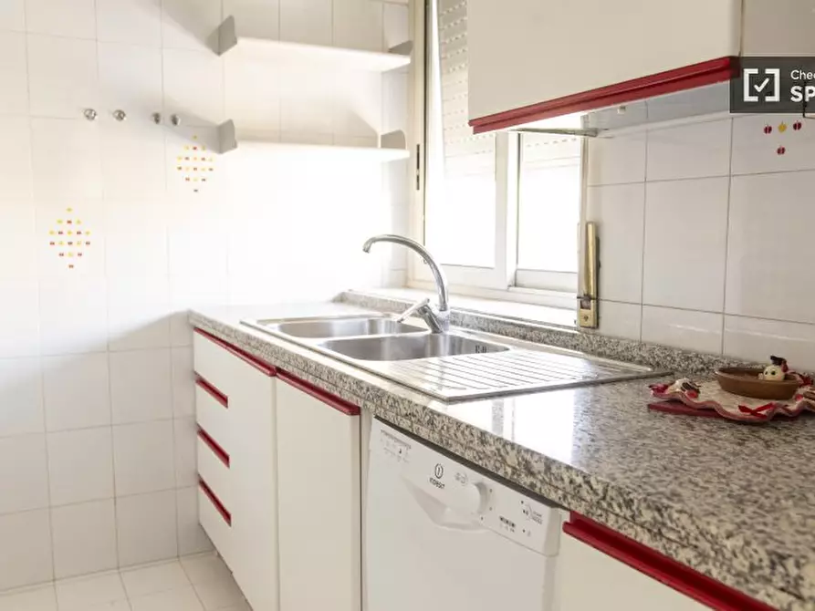 Immagine 3 di Appartamento in affitto  in Piazza Ragusa a Roma