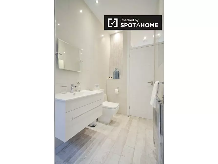 Immagine 9 di Appartamento in affitto  in 147 Brondesbury Park, London NW2, UK a Brent