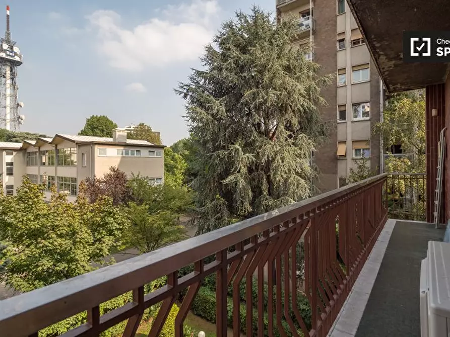 Immagine 9 di Appartamento in affitto  in Via Ippolito Nievo, 20145 Milano MI, Italy a Milano