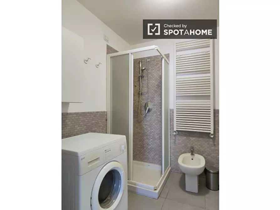 Immagine 12 di Ufficio in affitto  in Via Vigevano a Milano