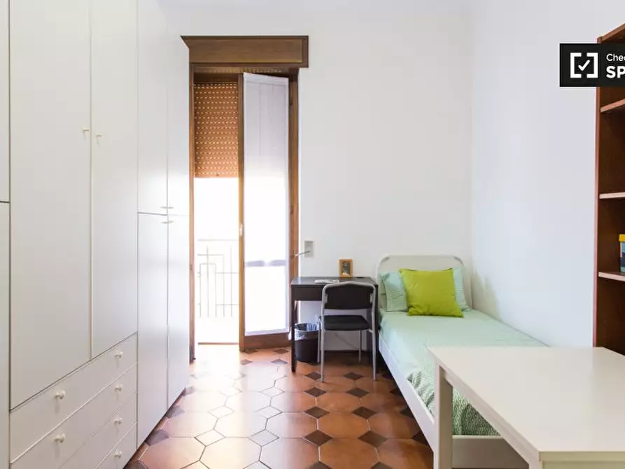 Immagine 2 di Camera condivisa in affitto  in Via Sidoli a Milano