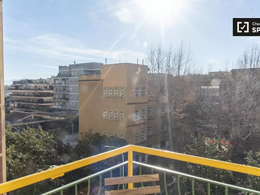 Immagine 14 di Appartamento in affitto  in Via Erasmo Gattamelata a Roma