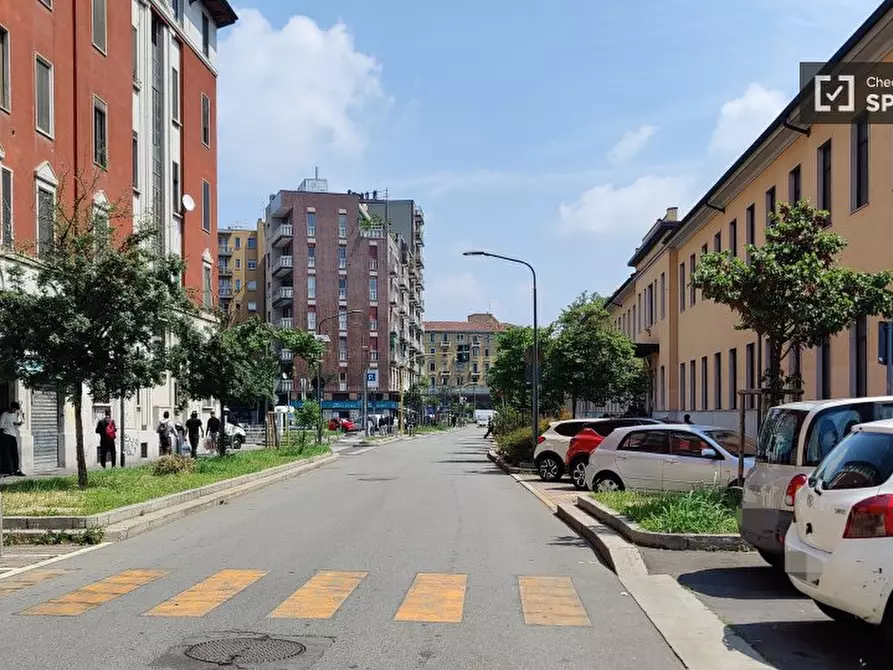 Immagine 12 di Ufficio in affitto  in Via Polesine a Milano