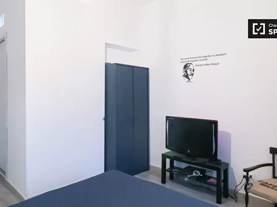 Immagine 5 di Camera condivisa in affitto  in Via Ettore Giovenale a Roma
