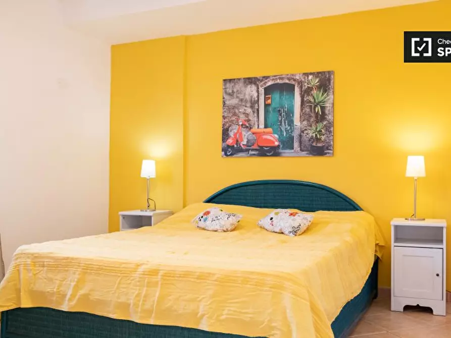 Immagine 2 di Appartamento in affitto  in Via Grottaferrata a Roma