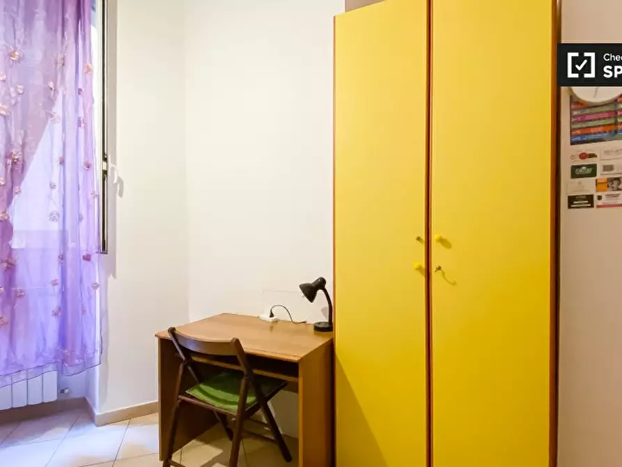 Immagine 18 di Camera condivisa in affitto  in Piazza Vittorio Emanuele II a Roma