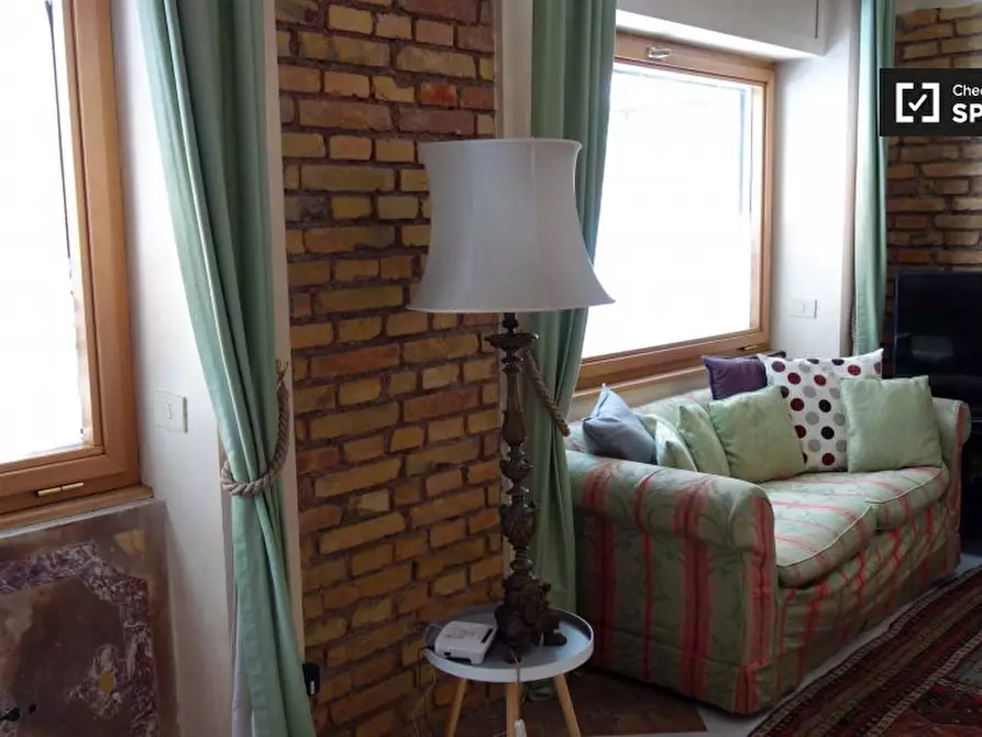 Immagine 2 di Appartamento in affitto  in Via della VII Coorte a Roma