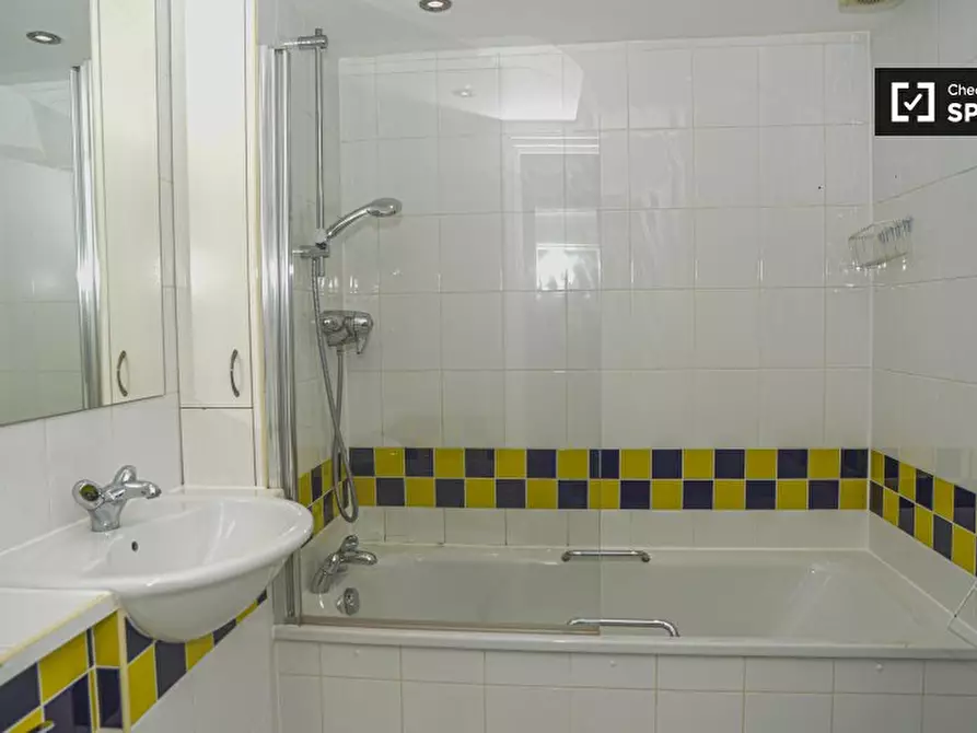 Immagine 5 di Appartamento in affitto  in Cape Yard a Poplar