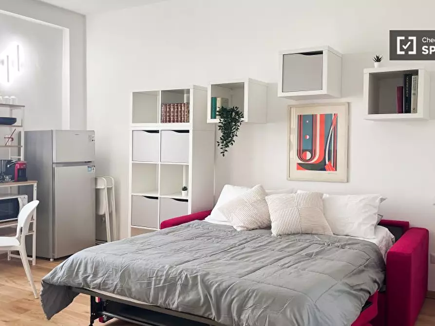 Immagine 3 di Ufficio in affitto  in Via dei Tulipani a Milano