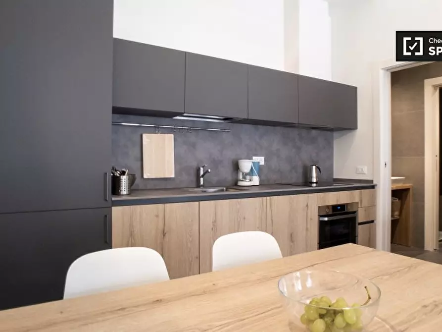 Immagine 5 di Appartamento in affitto  in Via Luigi Canonica a Milano