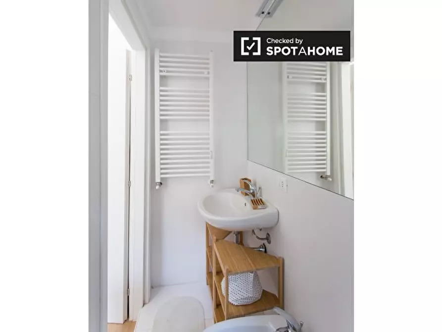 Immagine 9 di Appartamento in affitto  in Via S. Dionigi, 20139 Milano MI, Italy a Milano