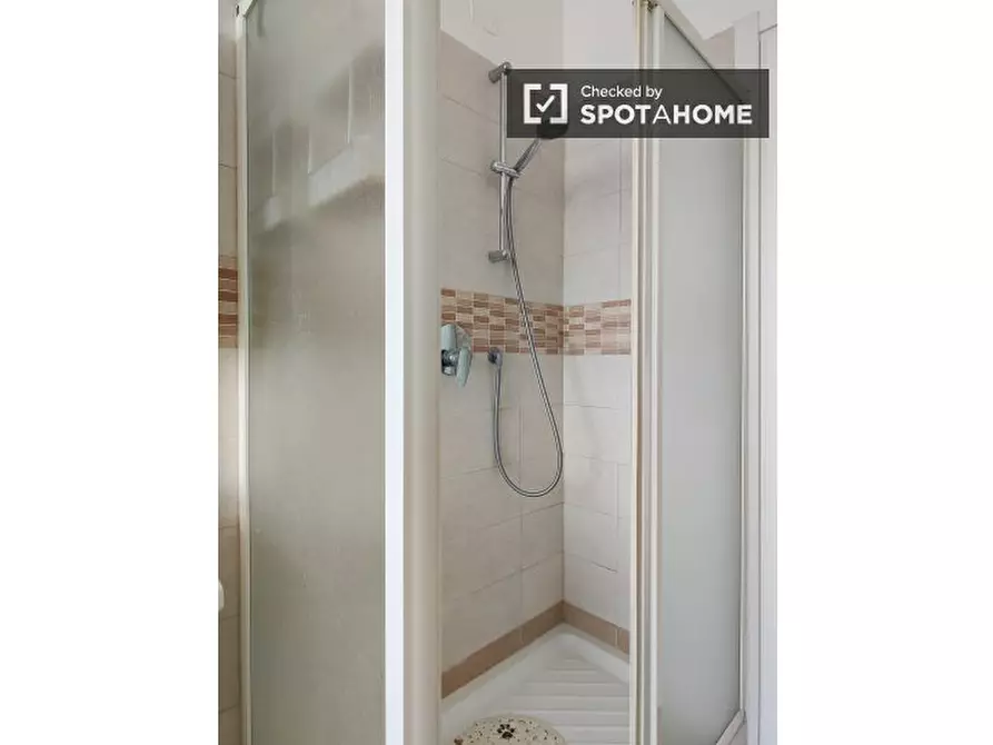 Immagine 10 di Appartamento in affitto  in Via Giorgio Stephenson a Milano