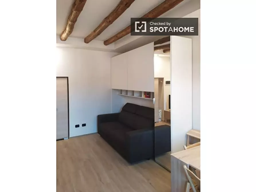 Immagine 19 di Appartamento in affitto  in Via Carlo Imbonati a Milano