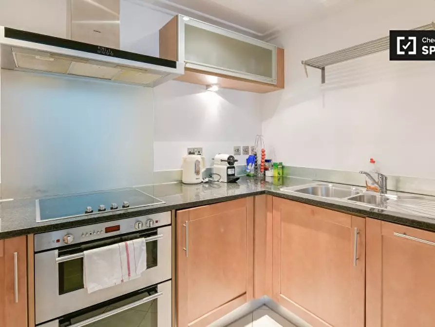 Immagine 8 di Appartamento in affitto  in South Quay Plaza, Isle of Dogs, London a Poplar