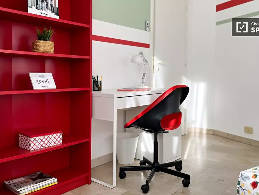 Immagine 9 di Camera condivisa in affitto  in Via Ajaccio a Milano