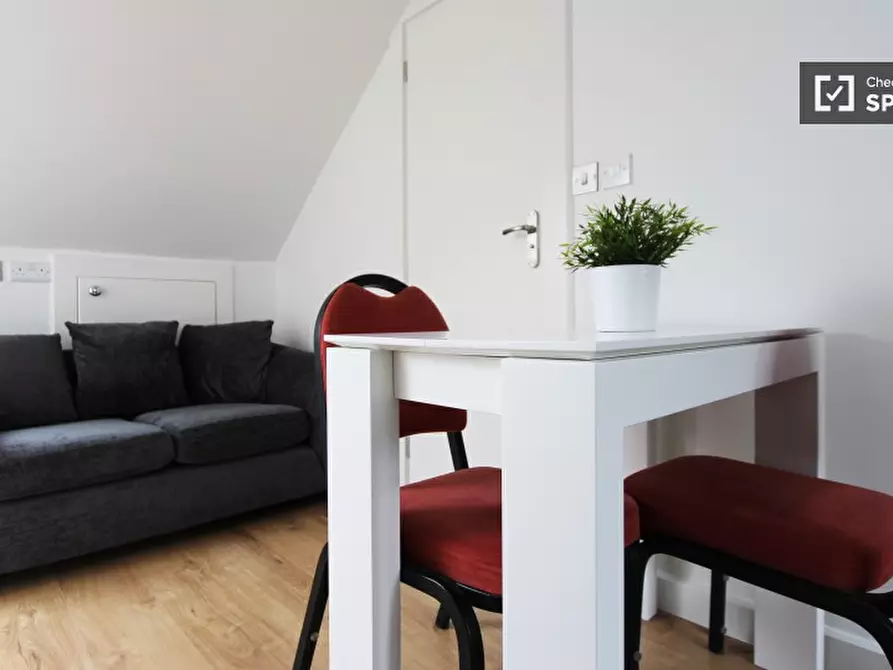 Immagine 5 di Ufficio in affitto  in Hendon Way, NW2 2NR a Brent