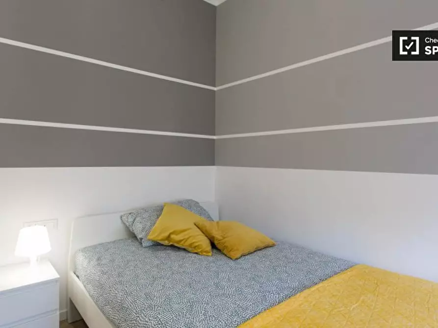 Immagine 2 di Camera condivisa in affitto  in Via Moretto da Brescia a Milano