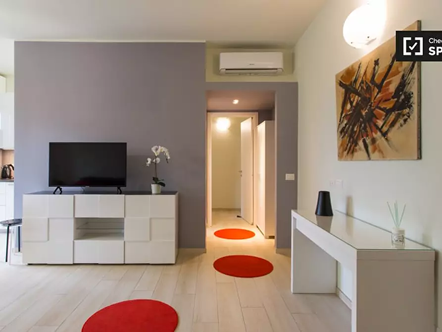 Immagine 1 di Appartamento in affitto  in Via Angelo Inganni a Milano