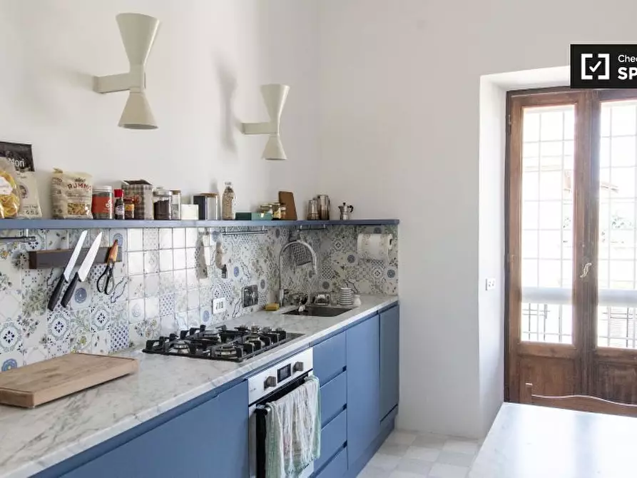 Immagine 9 di Appartamento in affitto  in Viale Giulio Cesare a Roma