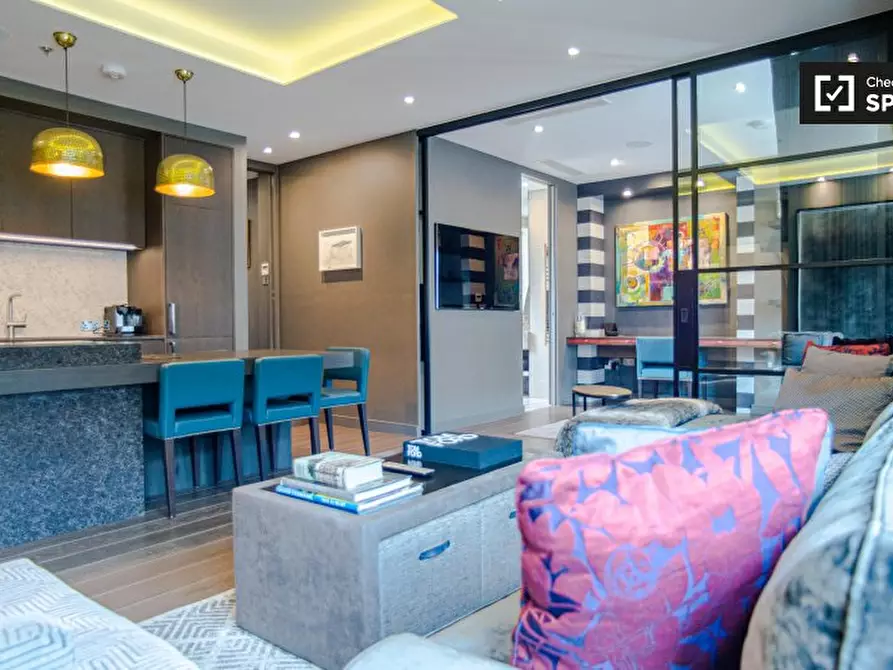 Immagine 3 di Appartamento in affitto  in Eastcastle St a Camden Town