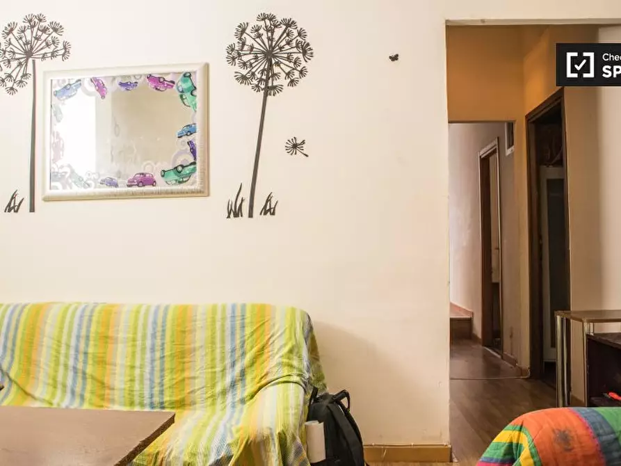 Immagine 8 di Camera condivisa in affitto  in Via dei Savorelli, 00165 Roma RM, Italy a Roma