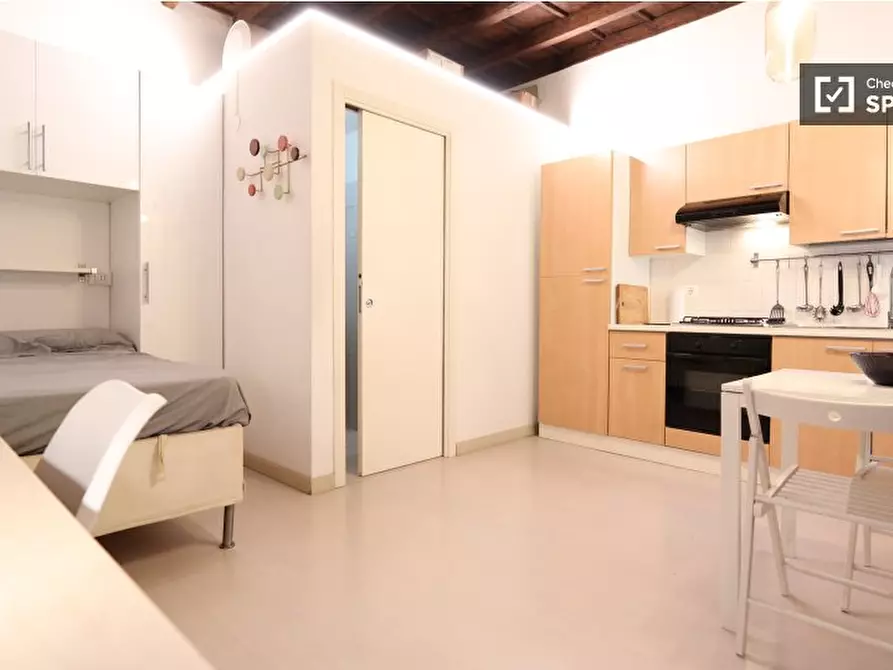 Immagine 2 di Appartamento in affitto  in Corso San Gottardo a Milano