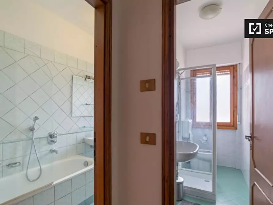 Immagine 16 di Camera condivisa in affitto  in Piazza Augusto Conti a Firenze