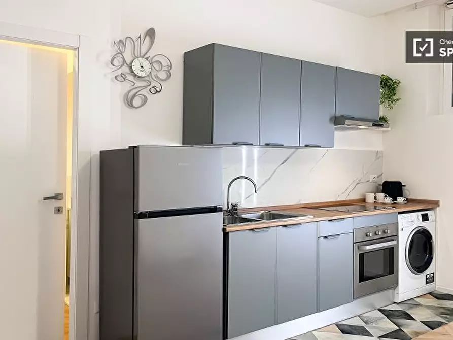 Immagine 2 di Ufficio in affitto  in Via Filippo Baldinucci a Milano