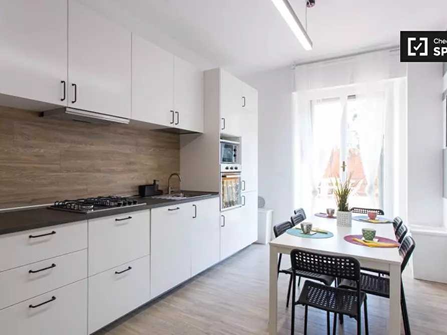 Immagine 8 di Camera condivisa in affitto  in Via Moretto da Brescia a Milano