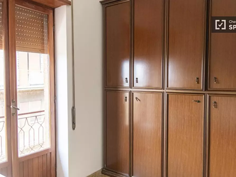 Immagine 3 di Camera condivisa in affitto  in Vicolo delle Lucarie a Roma