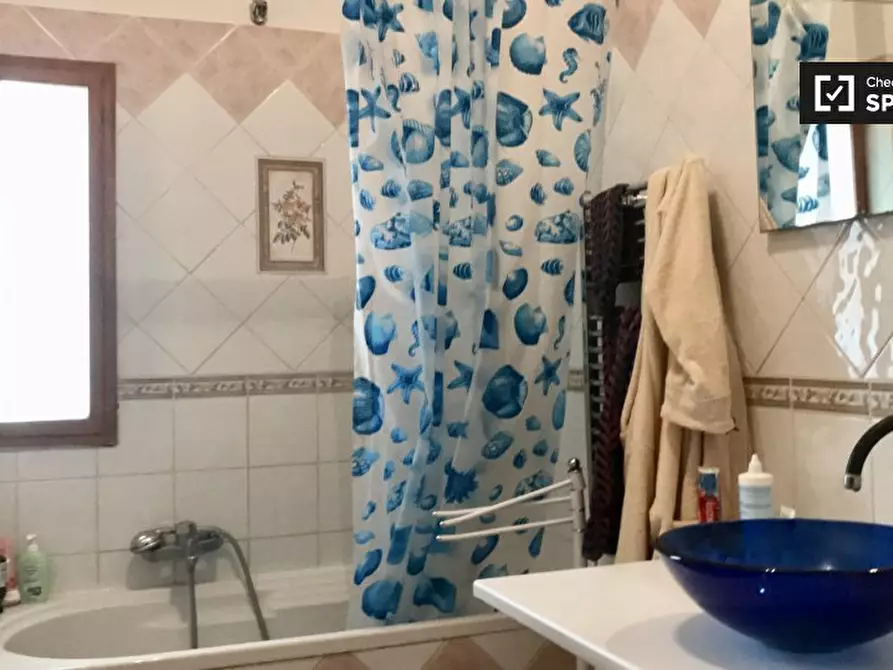 Immagine 13 di Camera condivisa in affitto  in Via di Trigoria, 00128 Selcetta RM, Italy a Roma