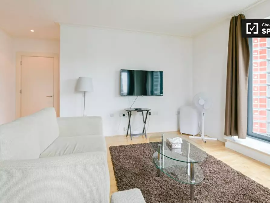 Immagine 5 di Appartamento in affitto  in South Quay Plaza, Isle of Dogs, London a Poplar