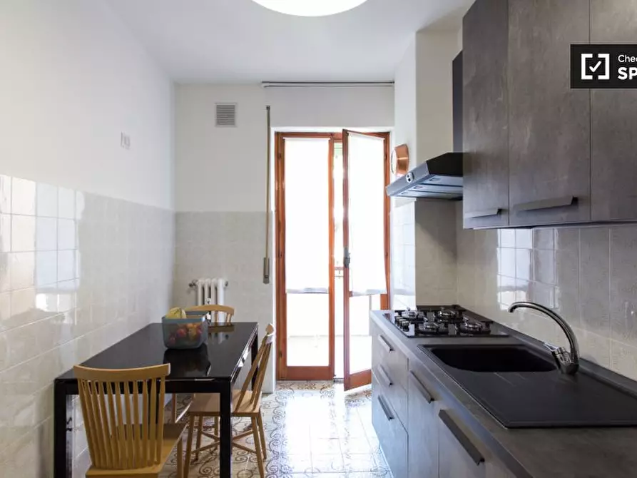 Immagine 3 di Camera condivisa in affitto  in Via Savona, 20144 Milano MI, Italy a Milano