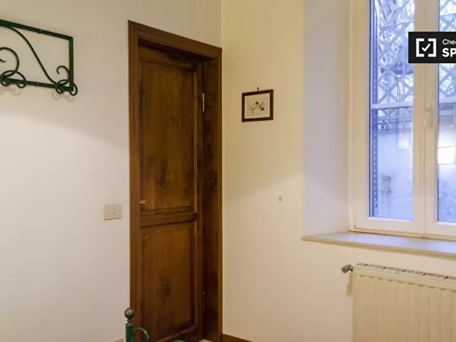Immagine 13 di Appartamento in affitto  in Vicolo del Leopardo, 00153 Roma RM, Italy a Roma