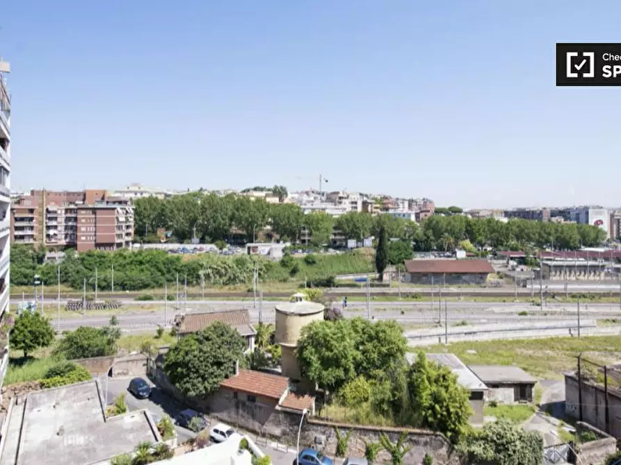 Immagine 15 di Camera condivisa in affitto  in Via Gregorio Ricci Curbastro, 00149 Roma RM, Italy a Roma