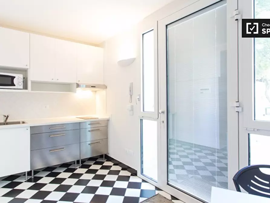 Immagine 3 di Ufficio in affitto  in Via Privata Chioggia a Milano