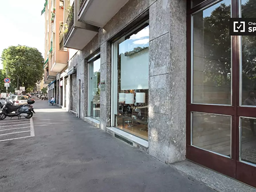 Immagine 14 di Appartamento in affitto  in Via Gabriele d'Annunzio a Milano