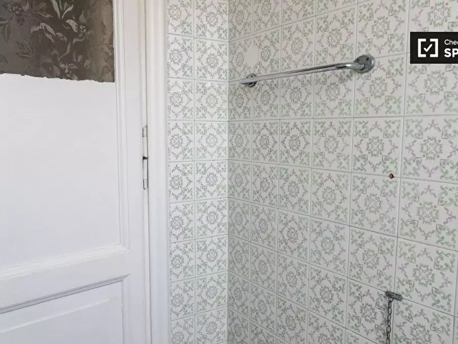 Immagine 18 di Camera condivisa in affitto  in Via Catania, 00161 Roma RM, Italy a Roma