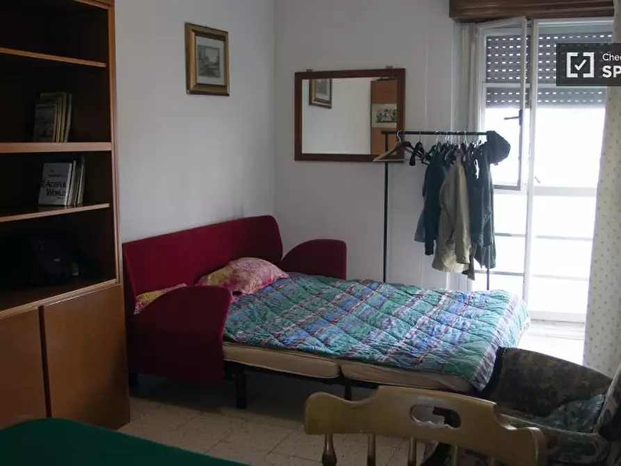 Immagine 7 di Camera condivisa in affitto  in Via Giuseppe de Robertis, 00143 Roma RM, Italy a Roma