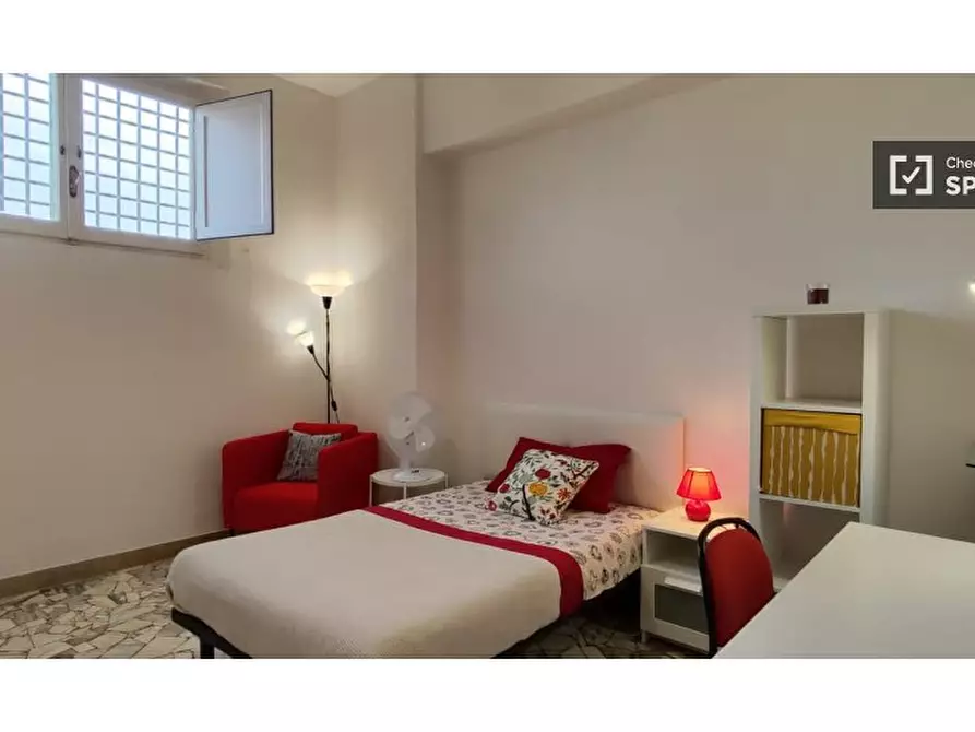 Immagine 5 di Camera condivisa in affitto  in Viale Fratelli Rosselli a Firenze