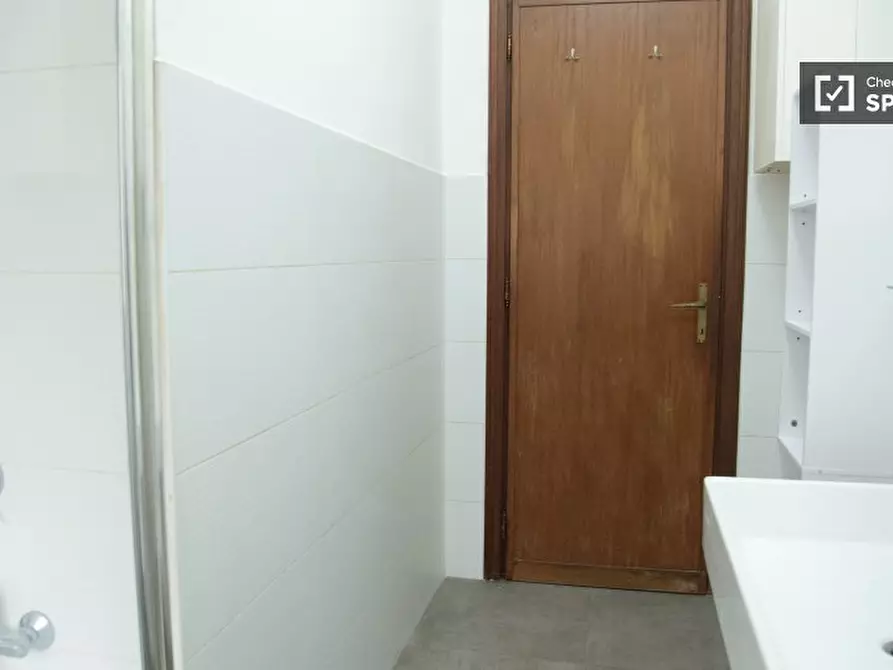 Immagine 6 di Camera condivisa in affitto  in Via Colle Di Mezzo a Roma