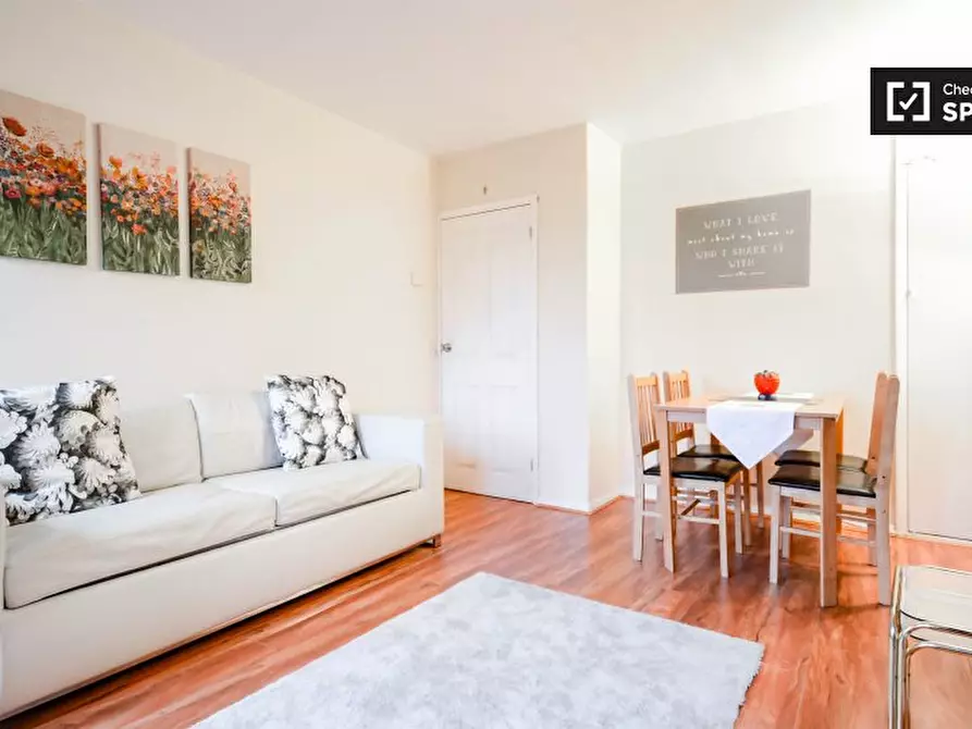 Immagine 3 di Appartamento in affitto  in Swiftsden Way a Bromley