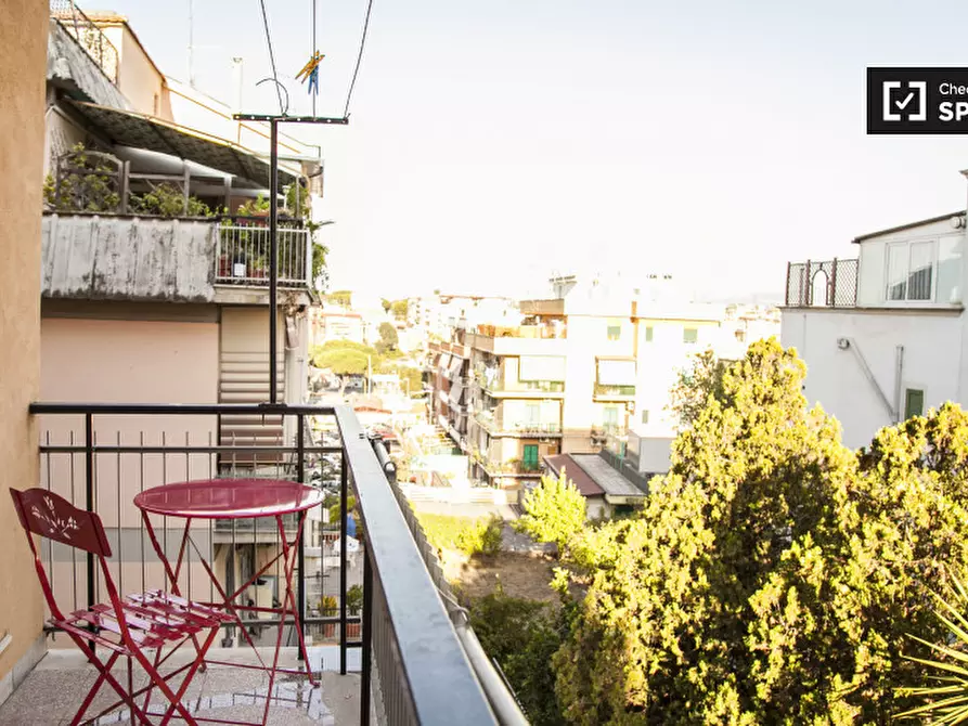 Immagine 5 di Camera condivisa in affitto  in Via delle Arniche a Roma