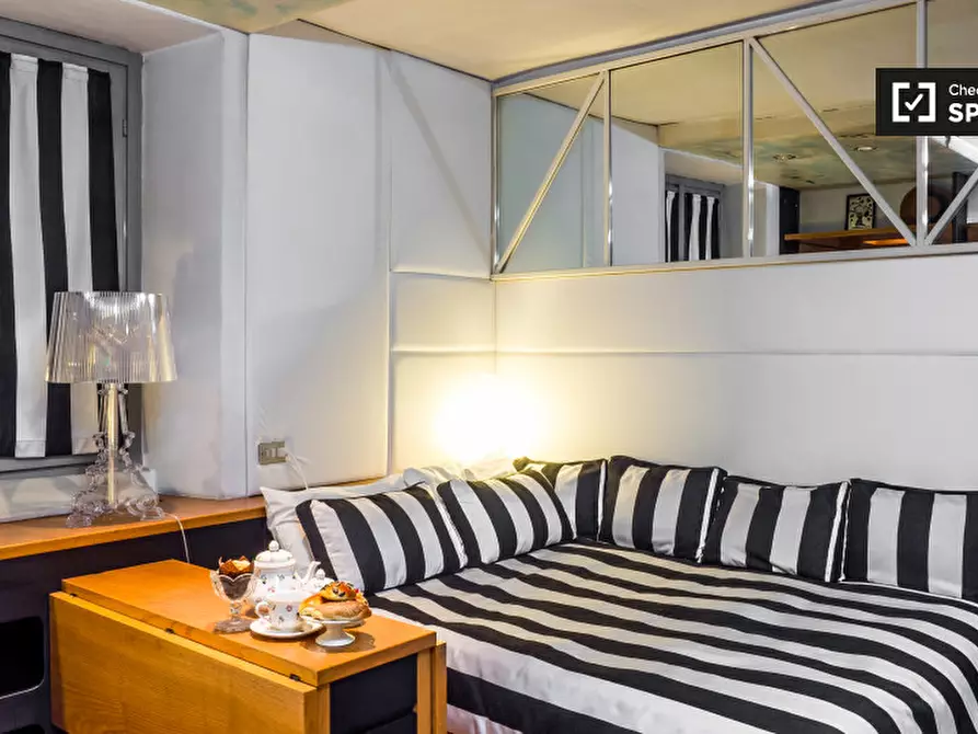 Immagine 3 di Ufficio in affitto  in Via San Carpoforo a Milano