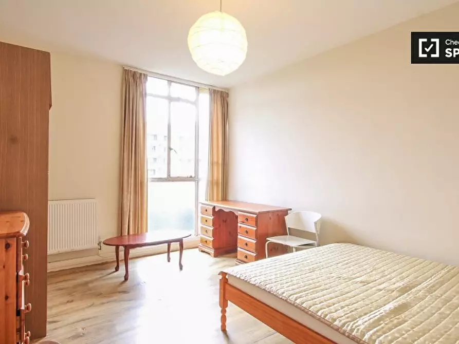 Immagine 9 di Appartamento in affitto  in Winchester House,  Hallfield Estate, a Paddington